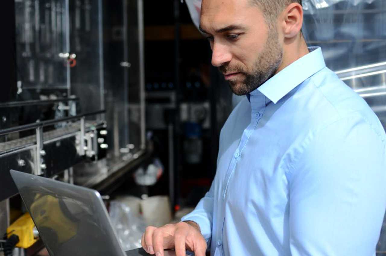 BREITNER – Montage BREITNER – Montage